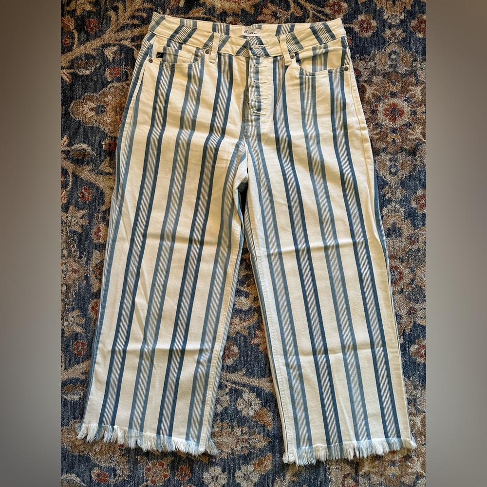 Kancan women’s blue striped frayed hem high waisted size 11/29 jeans